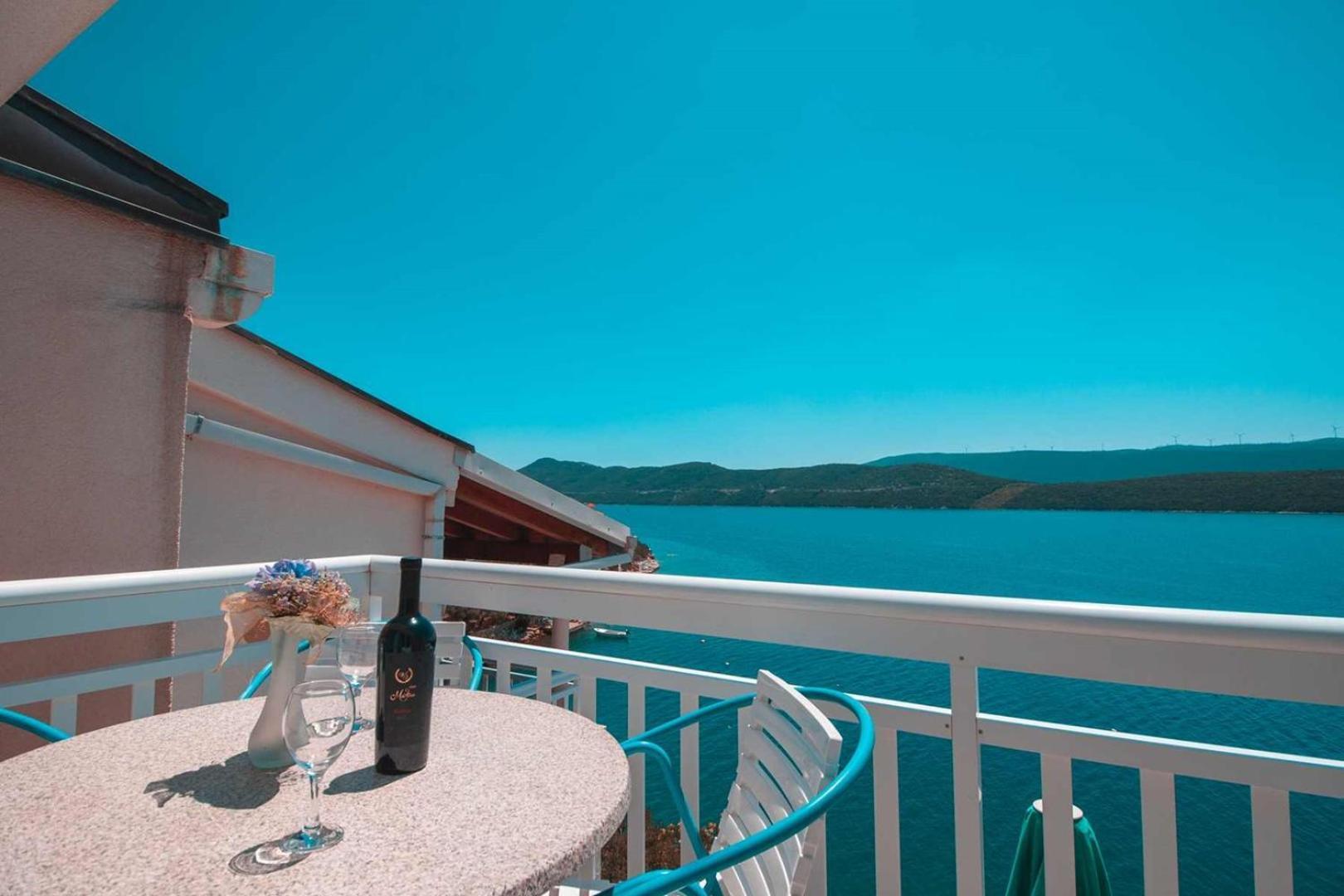 Villa Raguz Sa Privatnom Plazom I Garazom Neum Exterior photo
