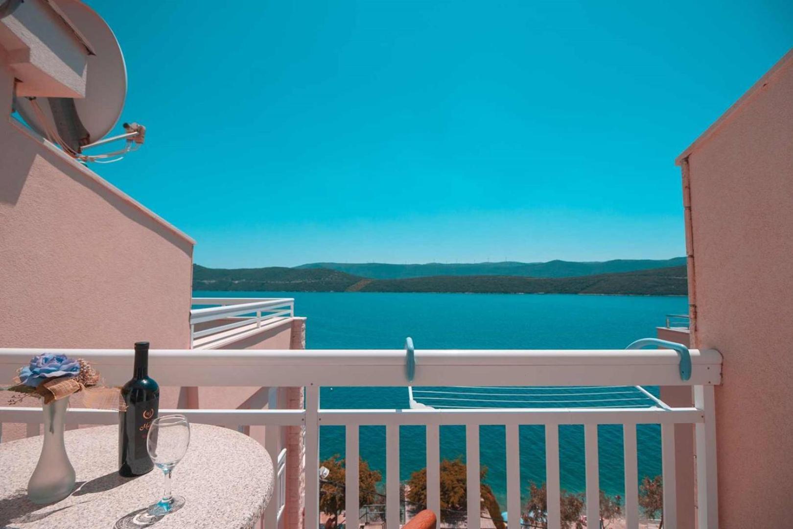 Villa Raguz Sa Privatnom Plazom I Garazom Neum Exterior photo